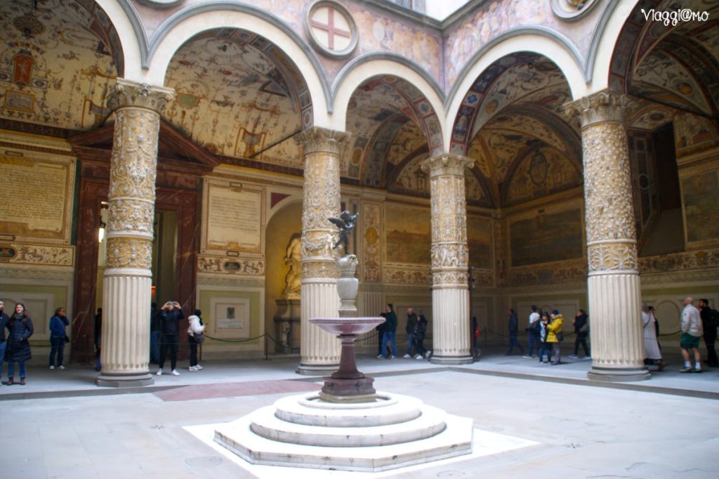 Scorcio del Cortile Principale di Palazzo Vecchio